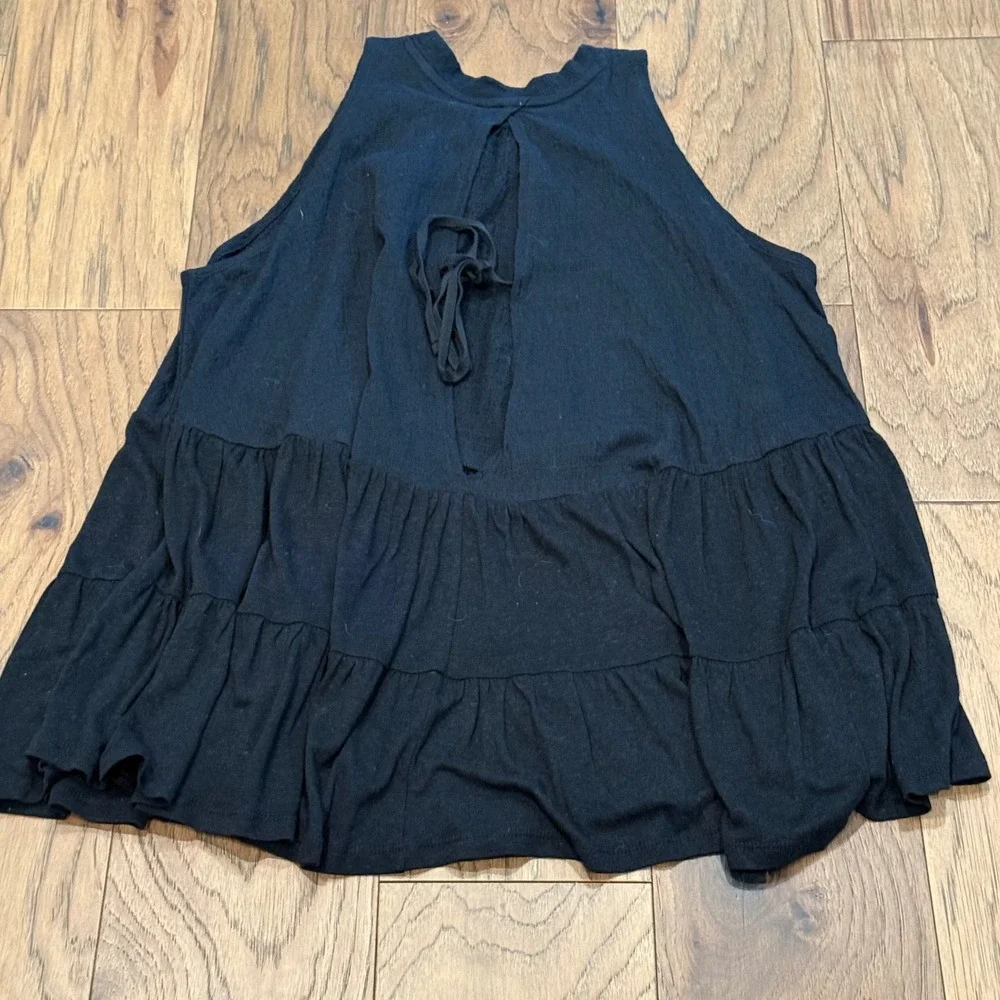 Free People Black Sleeveless Tiered Ruffle Babydoll Top Keyhole Back Womens XS